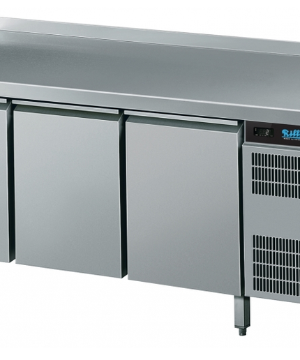 Stół chłodniczy - GN 1/1 – 3‑drzwiowy