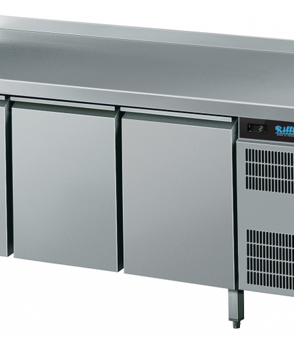 Stół mroźniczy - GN 1/1 (3-drzwiowy)